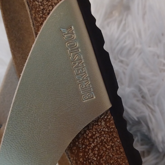 BRAND NEW Birkenstock Gizeh Soft Cork Footbed Thong Gold EU Size 40 - Picture 13 of 16